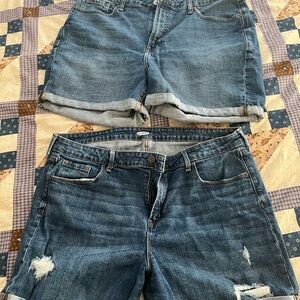 Old Navy Women's Blue Denim Shorts One price for both pairs !